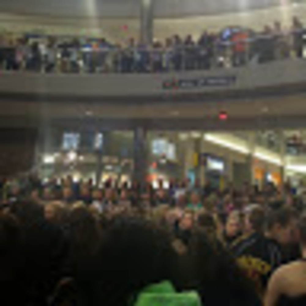 Meet your Posher, Caitlin726